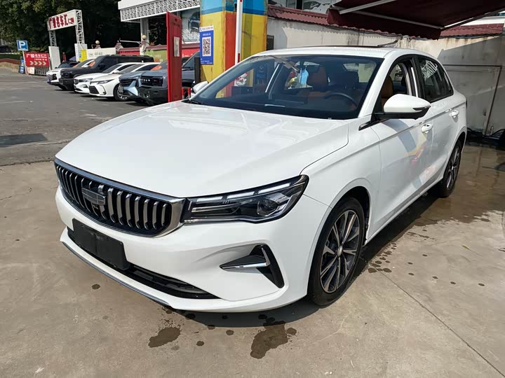 Фото 1 - Geely Emgrand