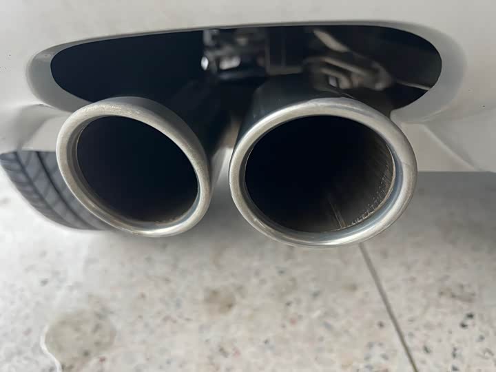 Фото 7 - Audi Q2L