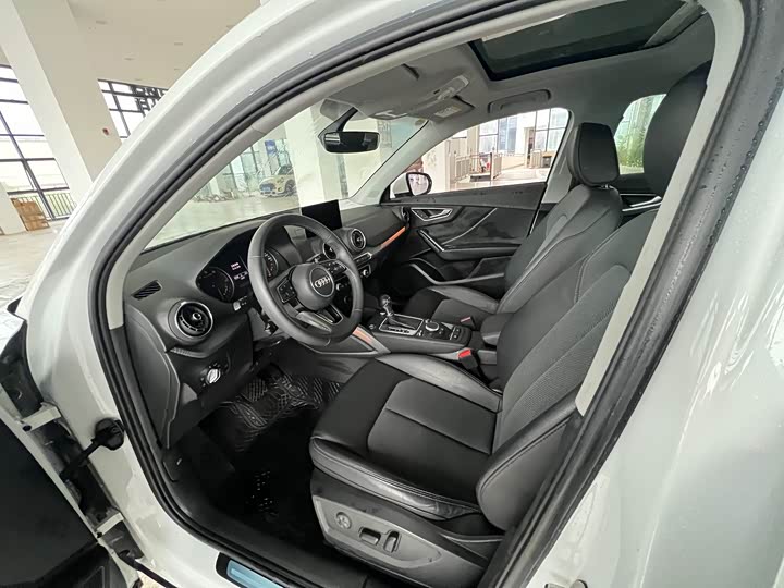 Фото 9 - Audi Q2L