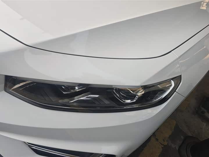 Photo 5 - Geely Preface