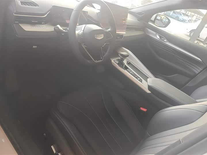 Photo 9 - Geely Preface