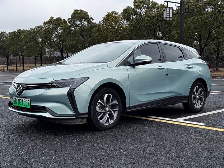 Фото 1 - Buick Velite 6