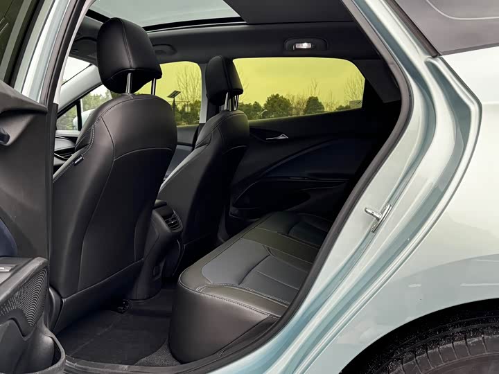 Фото 4 - Buick Velite 6