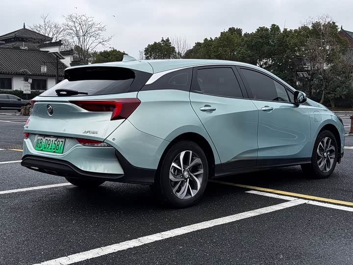 Фото 9 - Buick Velite 6