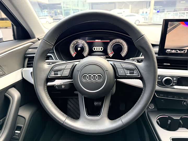 Фото 7 - Audi A4L