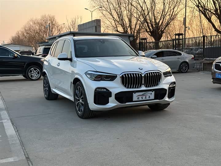 Фото 3 - BMW X5