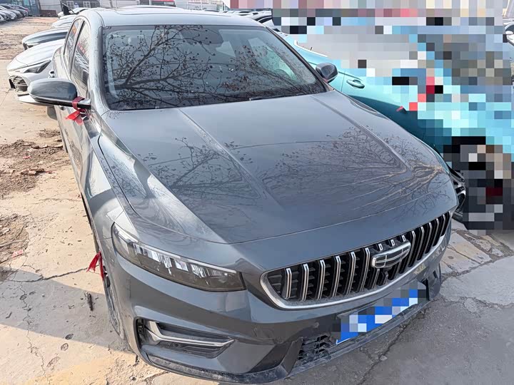 Фото 3 - Geely Preface