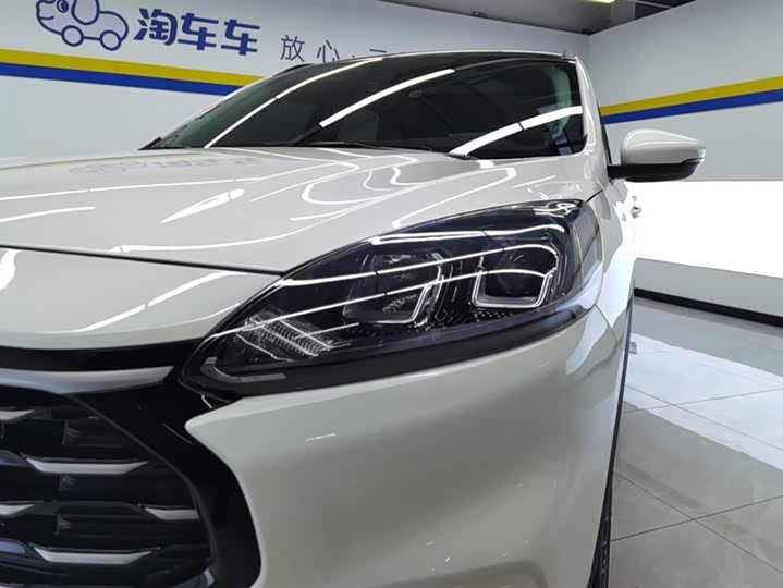 Фото 5 - Ford Escape