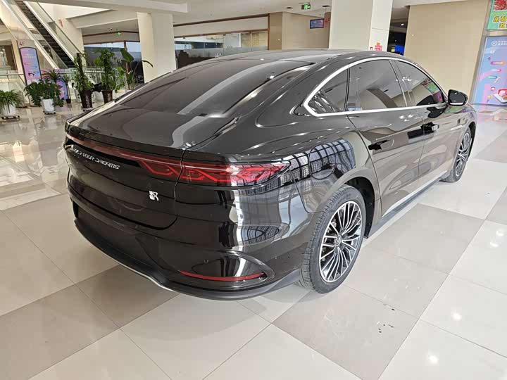 Фото 6 - BYD Han