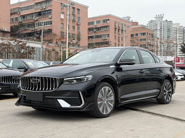 Фото 1 - Geely Preface