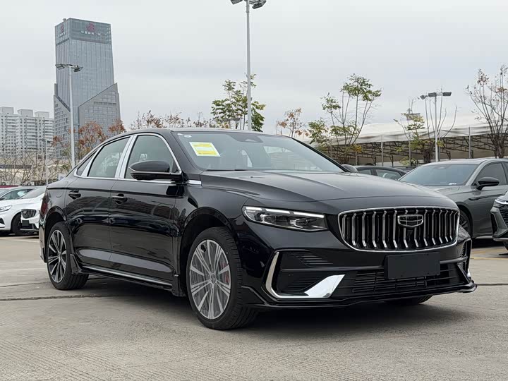 Фото 3 - Geely Preface