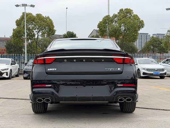 Фото 5 - Geely Preface