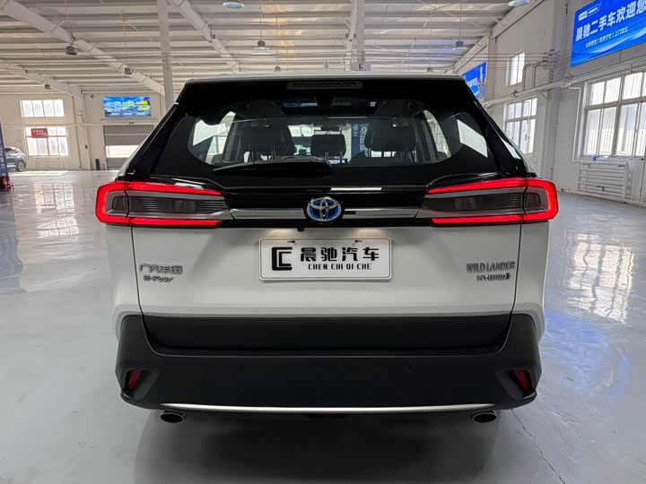 Photo 5 - Toyota Wildlander