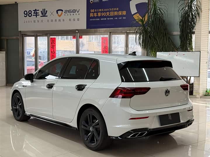 Фото 6 - Volkswagen Golf