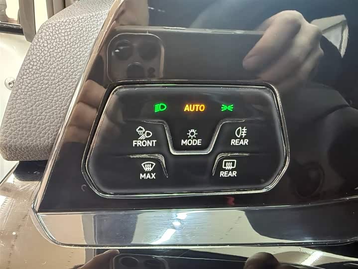 Фото 9 - Volkswagen Golf