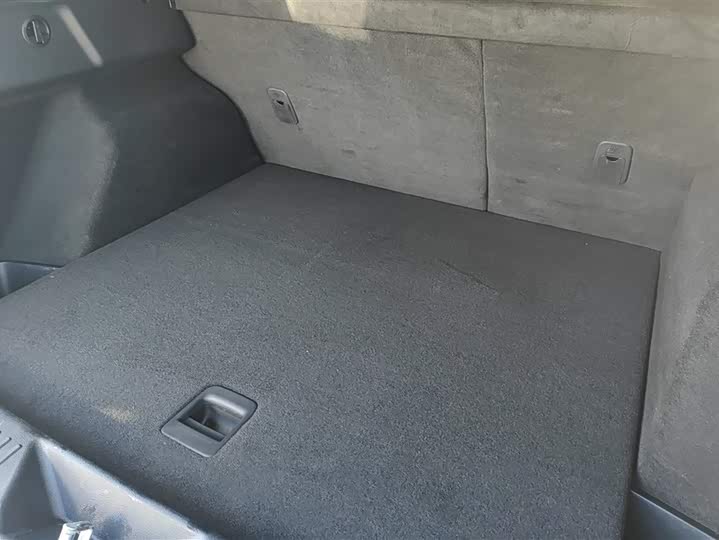 Фото 4 - Bestune T77