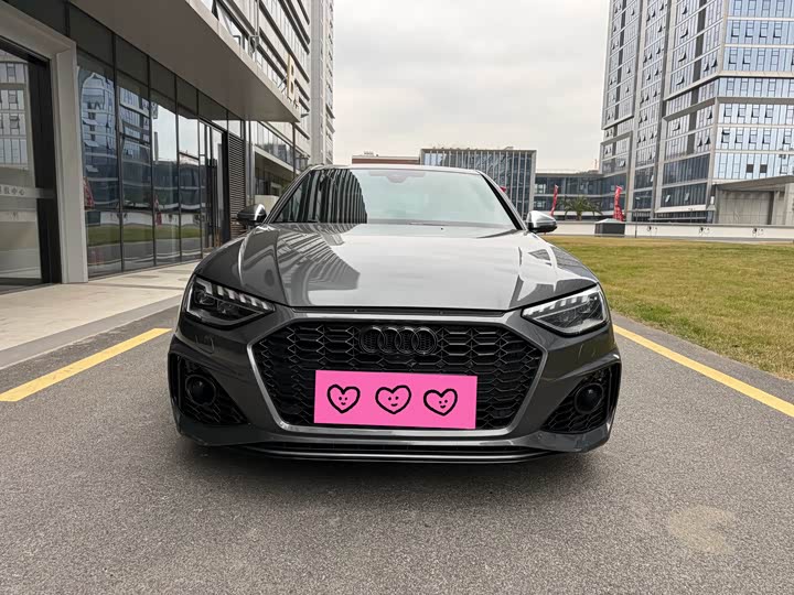 Фото 2 - Audi S4