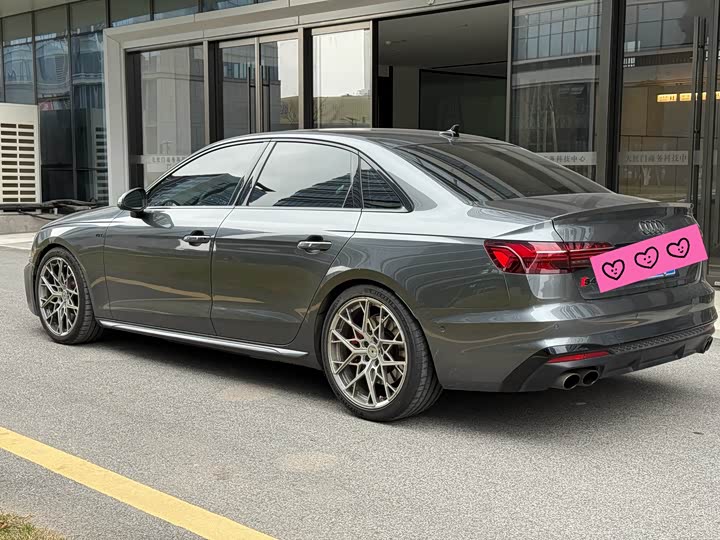 Фото 3 - Audi S4