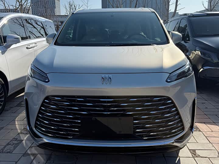 Фото 2 - Buick GL8 ES