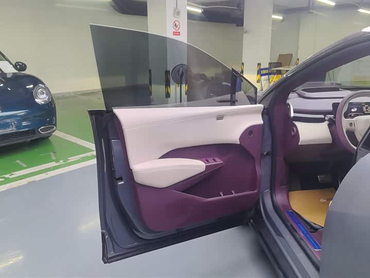 Фото 7 - Zeekr X