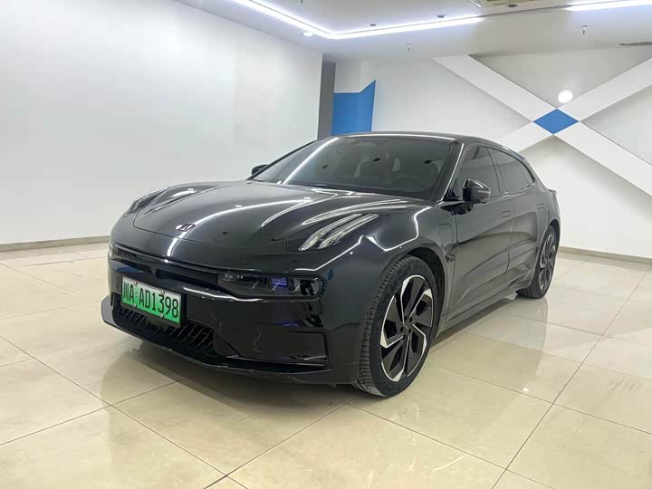 Фото 1 - Zeekr 001