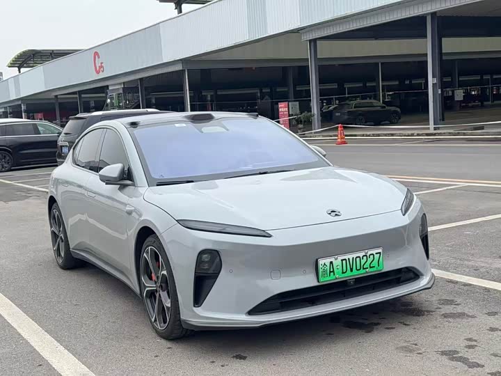 Фото 3 - Nio ET5