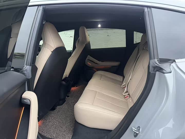 Фото 6 - Nio ET5