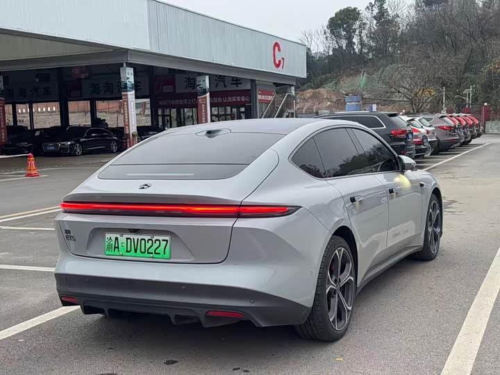 Фото 8 - Nio ET5