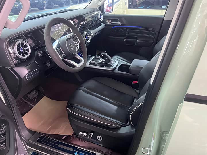 Фото 5 - Tank 300