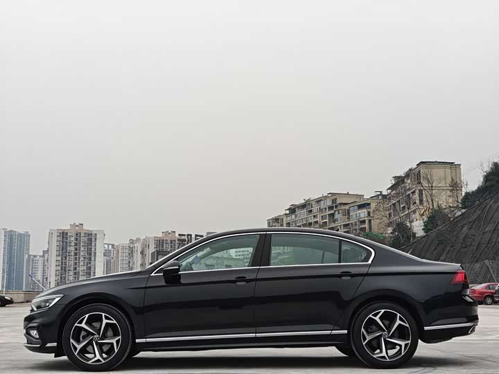 Фото 6 - Volkswagen Magotan