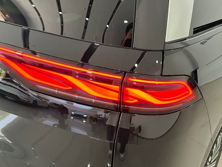 Фото 6 - BYD Xia