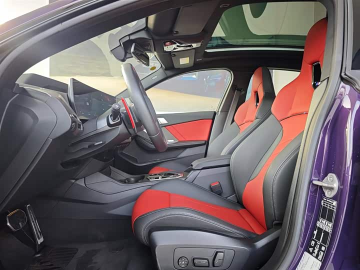 Фото 9 - BMW 2 Series