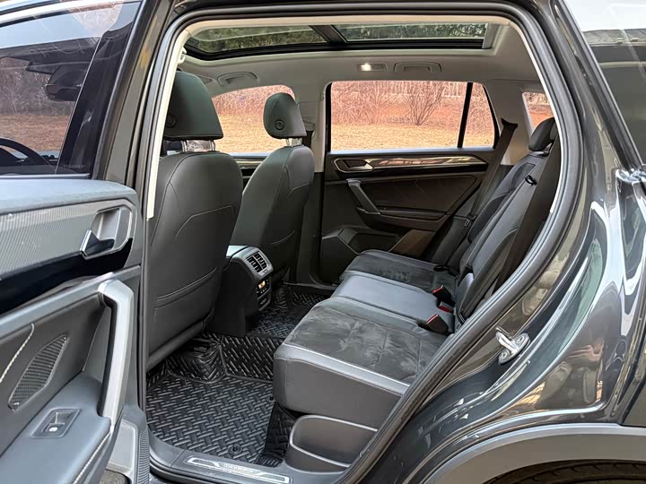 Фото 8 - Volkswagen Tayron