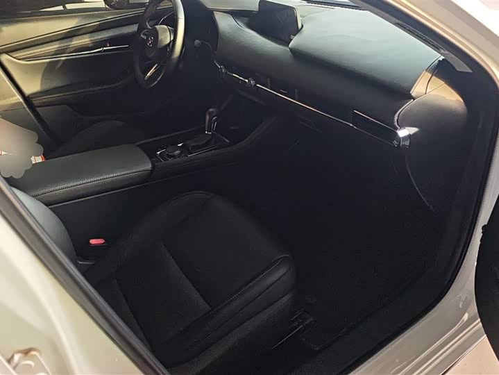 Фото 8 - Mazda 3 (Axela)