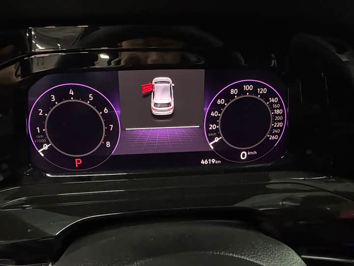 Фото 6 - Volkswagen Golf