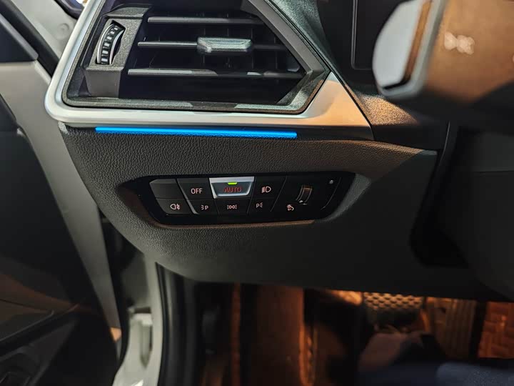 Фото 5 - BMW 3 Series