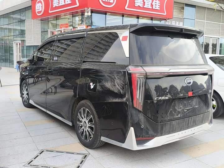 Фото 5 - GAC Trumpchi E9