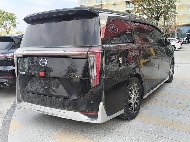 Фото 6 - GAC Trumpchi E9