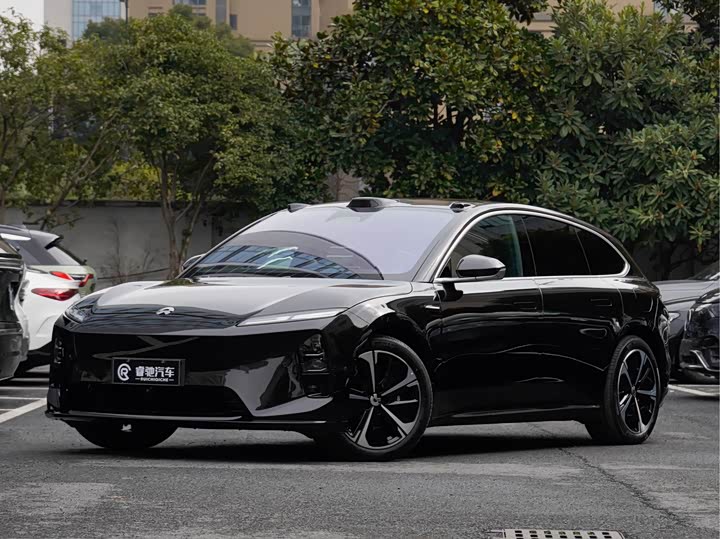 Фото 2 - Nio ET5T