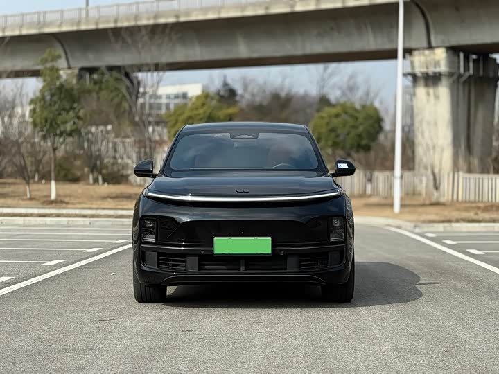 Фото 2 - LiXiang L8