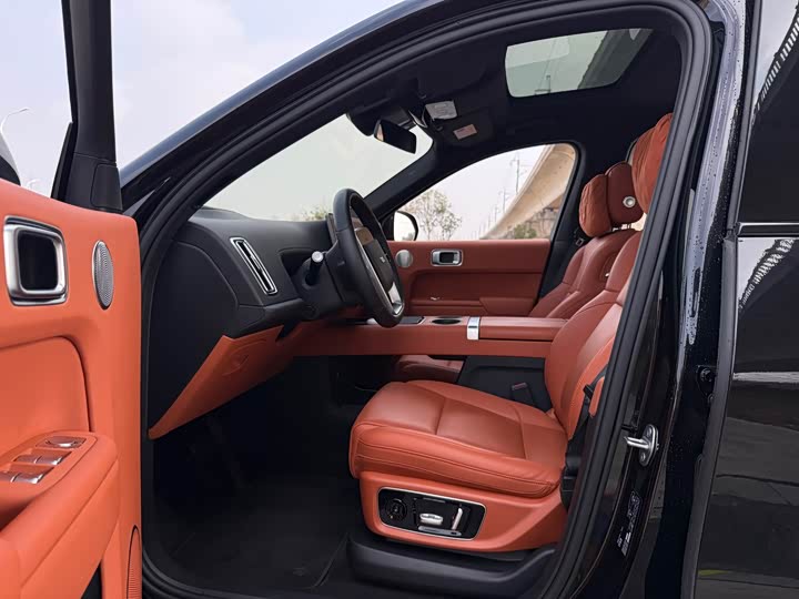 Фото 7 - LiXiang L8