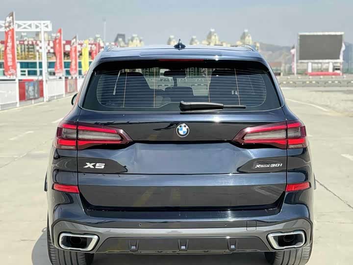 Фото 5 - BMW X5