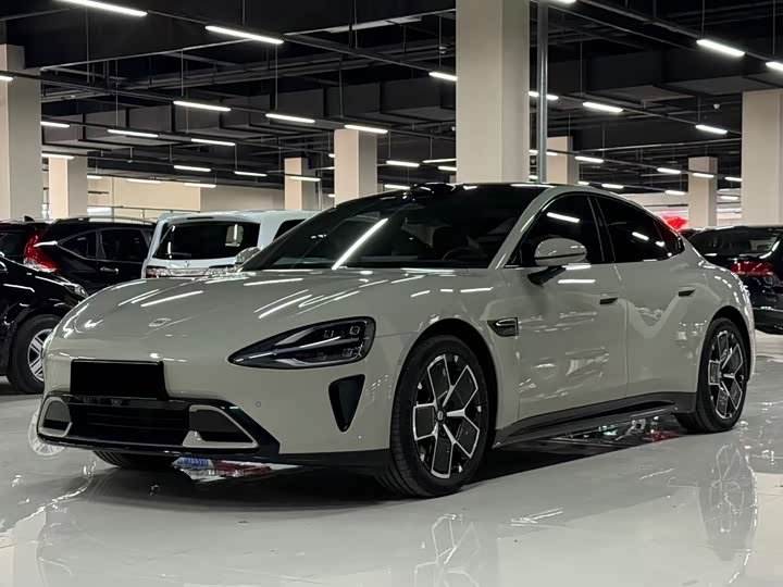 Фото 1 - Xiaomi SU7