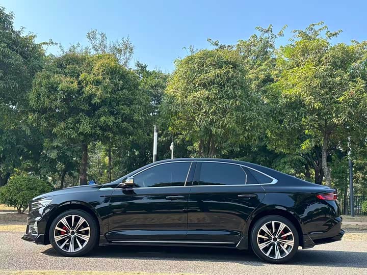 Photo 7 - Geely Preface