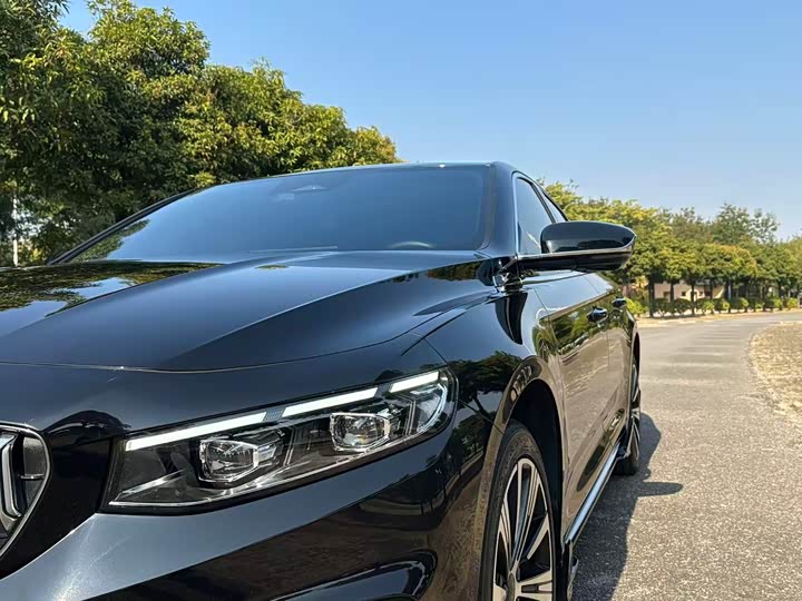 Photo 8 - Geely Preface