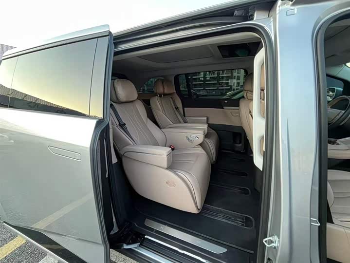 Фото 5 - XPeng X9