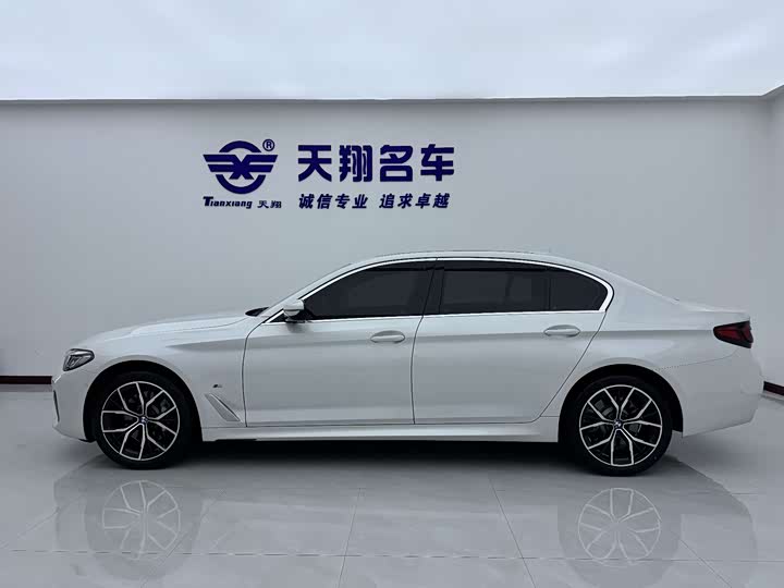 Фото 4 - BMW 5 Series