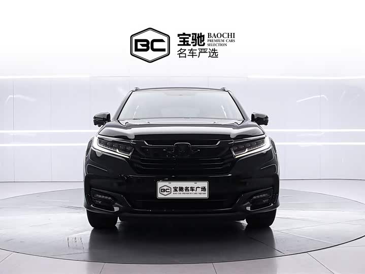 Фото 2 - Honda Avancier