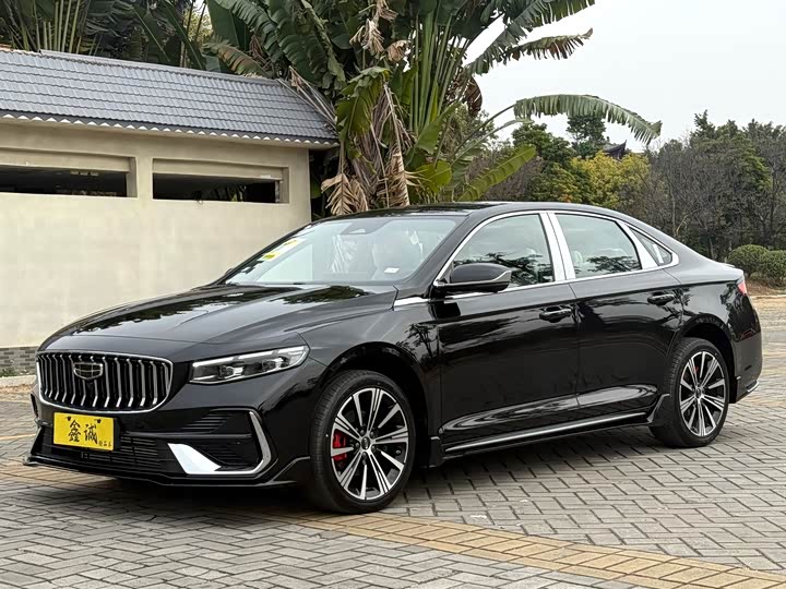 Фото 1 - Geely Preface