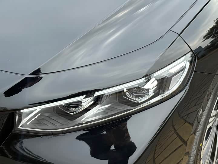 Фото 4 - Geely Preface